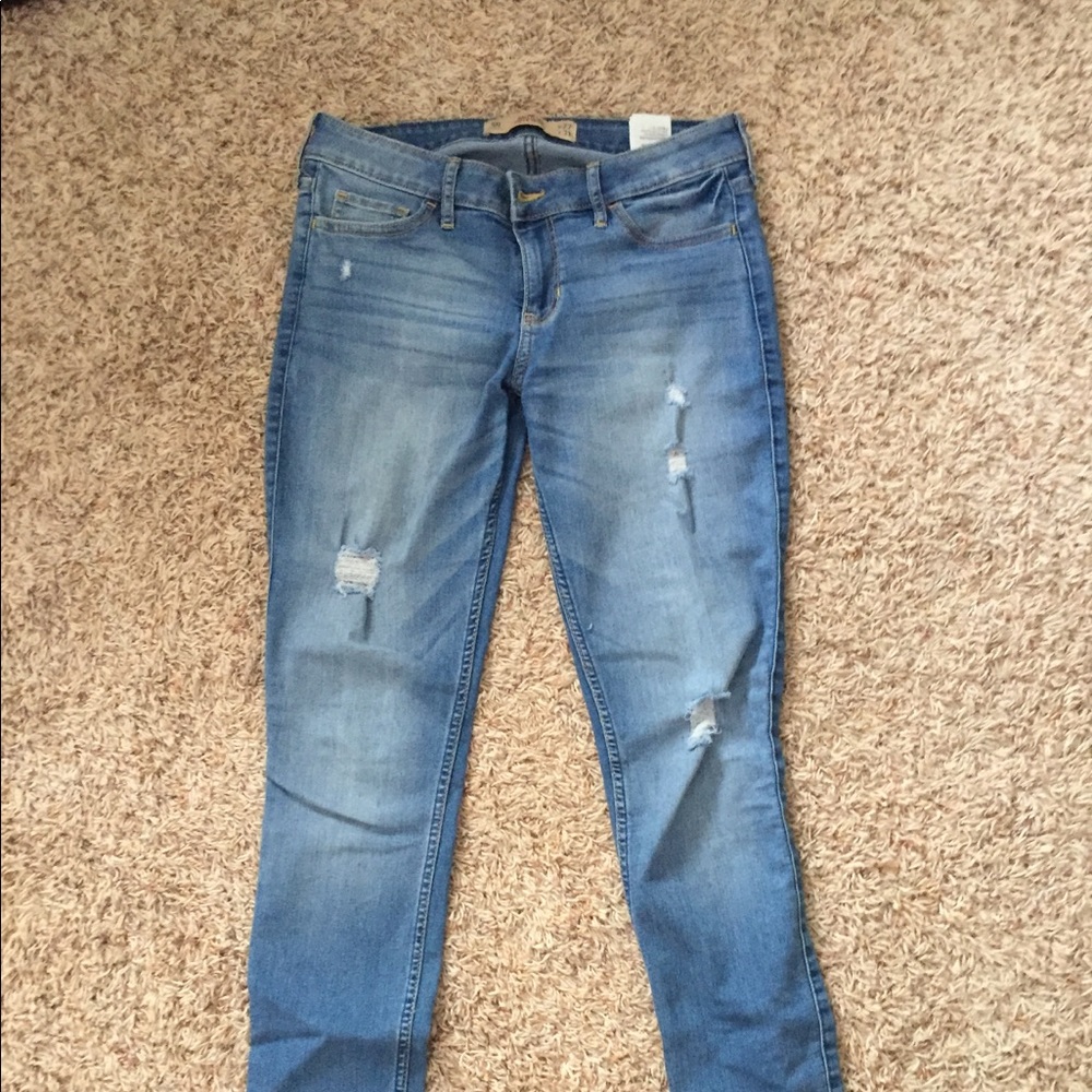 HOLLISTER SKINNY JEANS